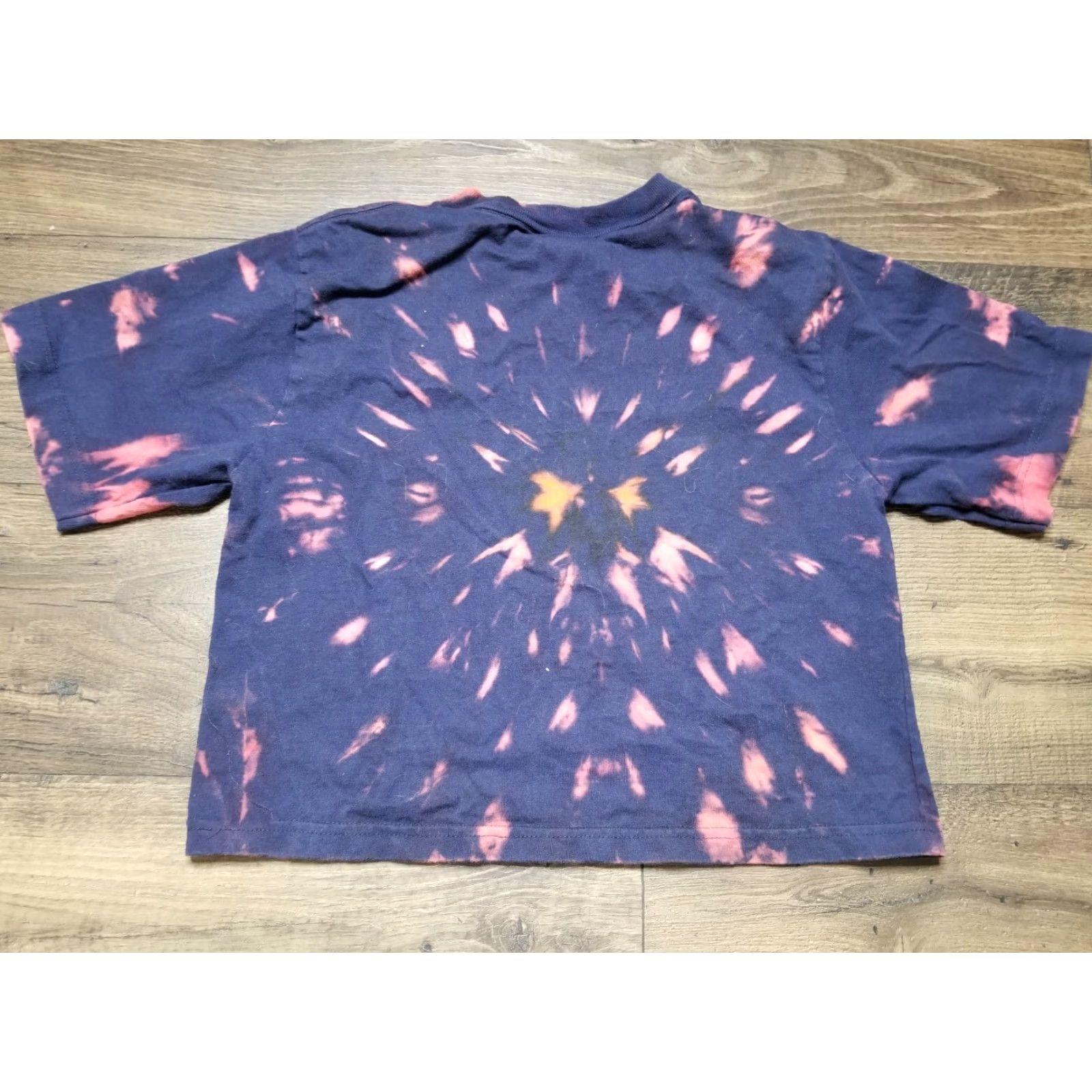 Champion VINTAGE Champion Women’s S Short Sleeve Cropped T-Shirt Reverse Dye USA Made Size S / US 4 / IT 40 - 2 Thumbnail