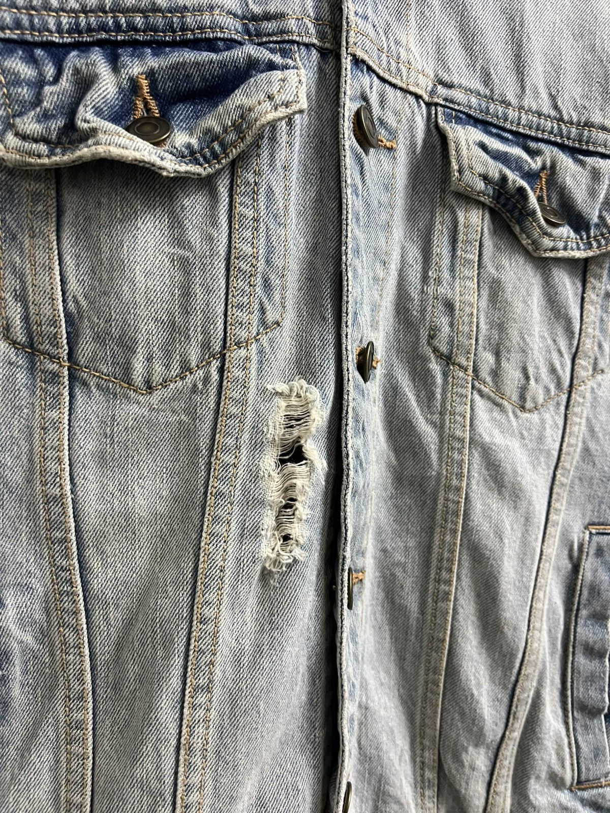 The Unbranded Brand × Vintage No 7 Unbrand Distressed Denim Jacket Size US M / EU 48-50 / 2 - 5 Thumbnail