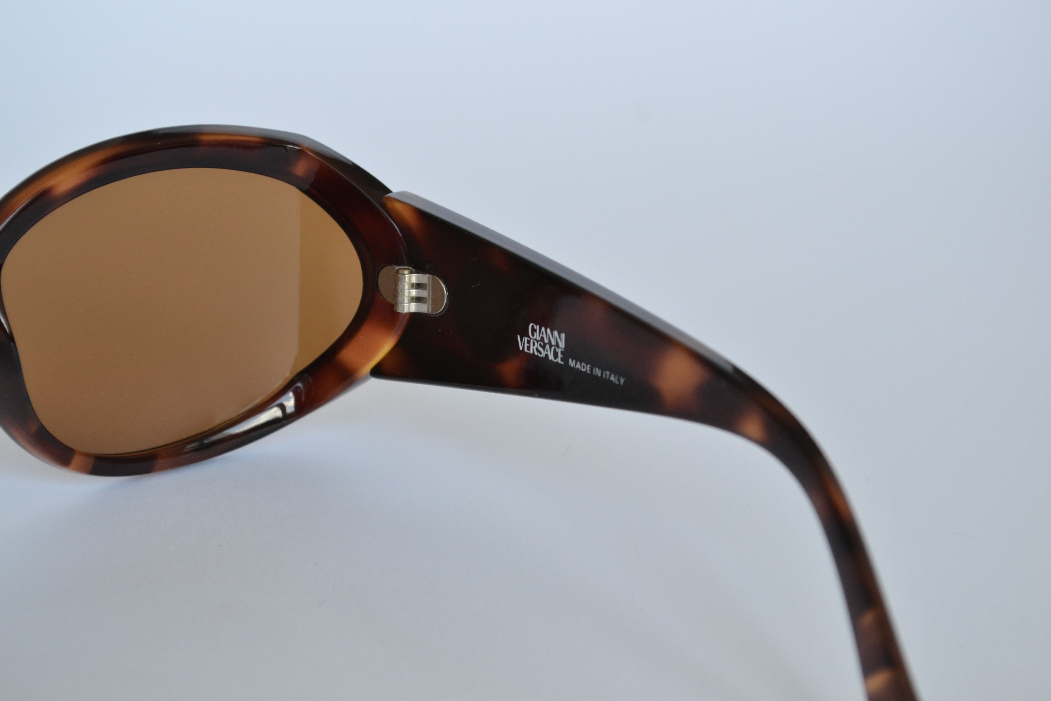 Versace 🔴 GIANNI VERSACE Sunglasses Medusa Mod 495 1998 Brown Size ONE SIZE - 6 Thumbnail