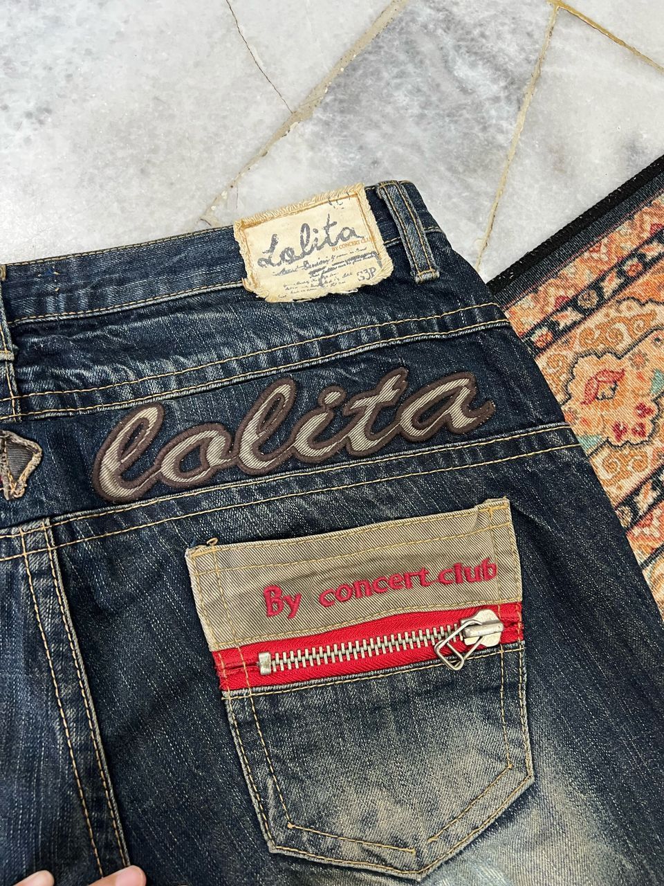 Japanese Brand Yoshitomo Nara Lolita Distressed Jeans Size US 35 - 8 Thumbnail