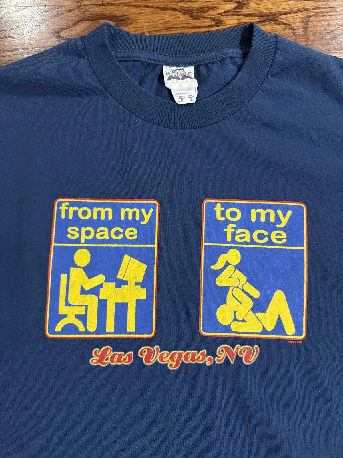 Vintage Vintage From My Space To My Face Las Vegas T Shirt (Size L) Size US L / EU 52-54 / 3 - 2 Thumbnail