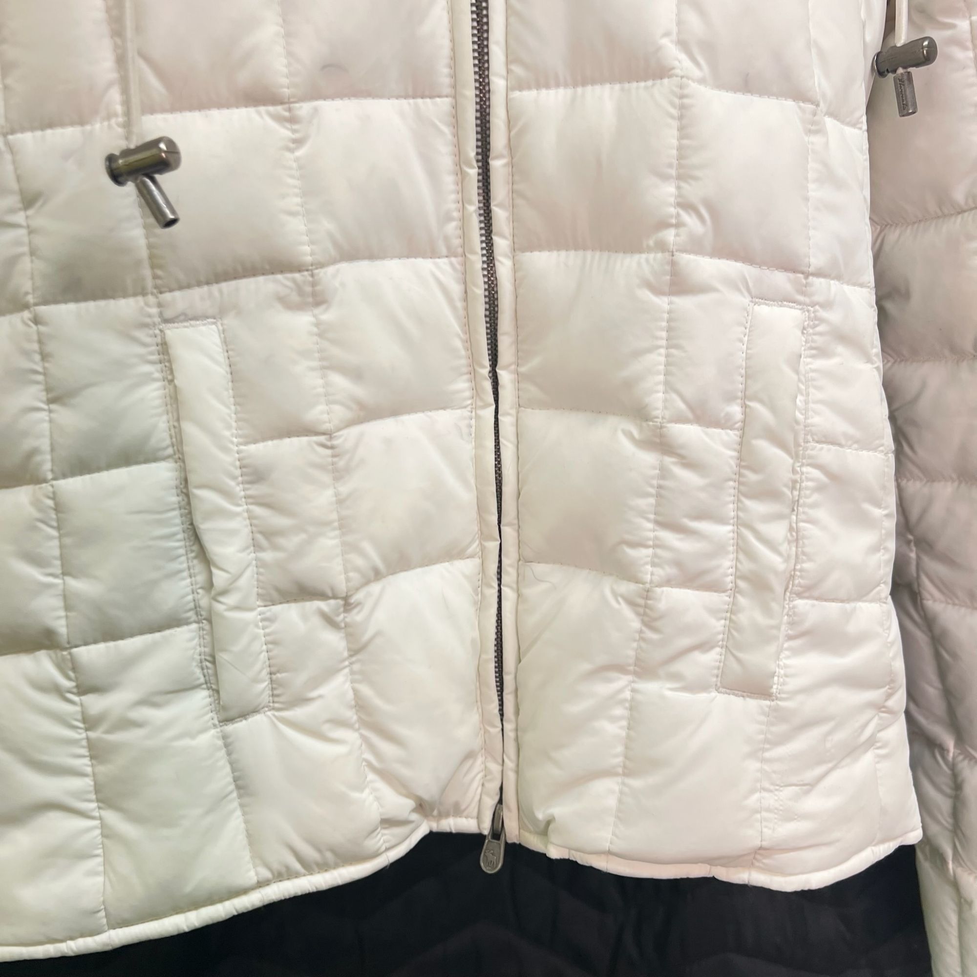 Abercrombie & Fitch ABERCOMBIE & FITCH Womens White Quilted Puffer Jacket Faux F Size S / US 4 / IT 40 - 6 Thumbnail