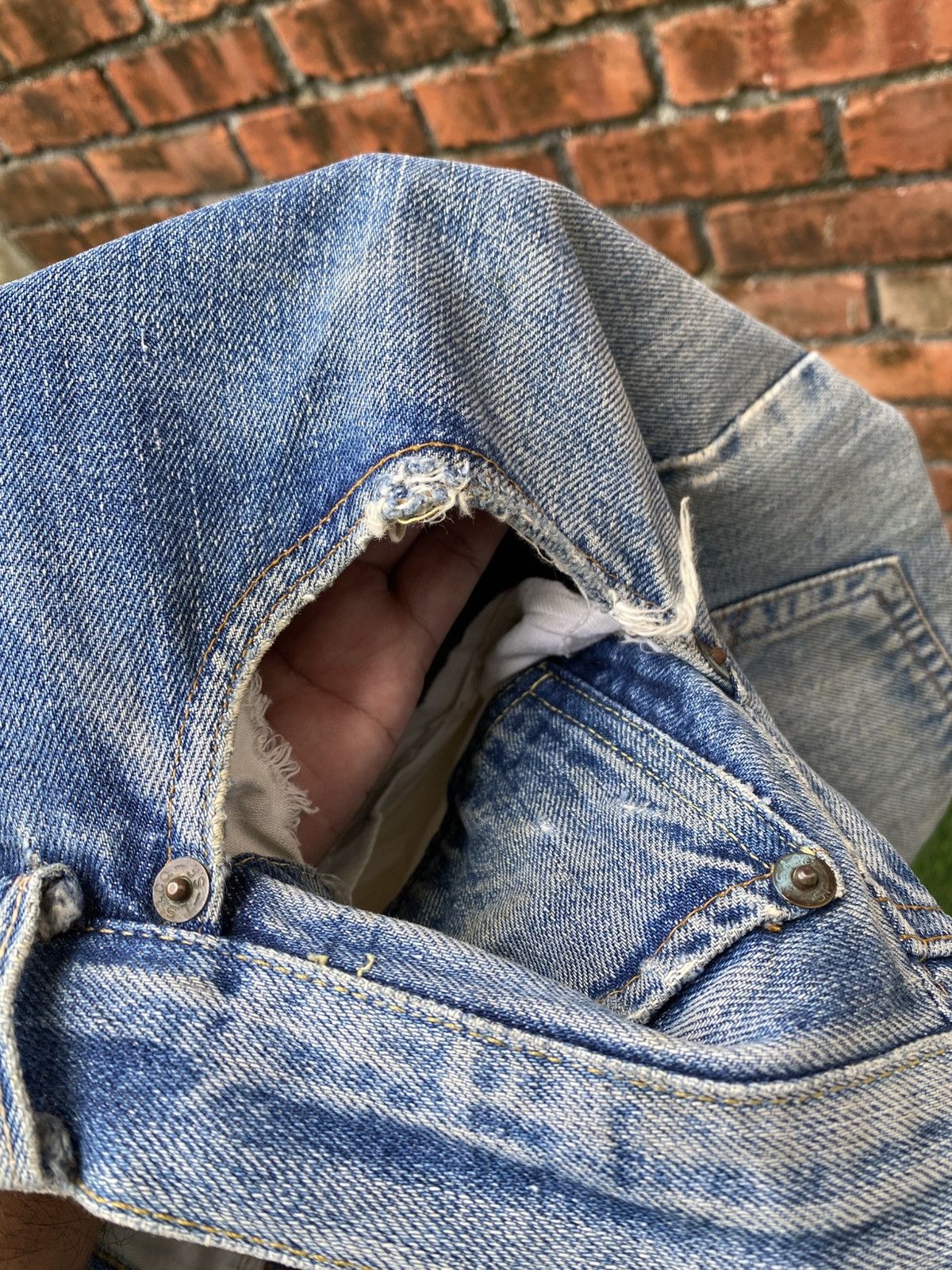 Vintage W32x30 Vintage levi's 501 redline made in USA 80s distressed Size US 32 / EU 48 - 12 Thumbnail