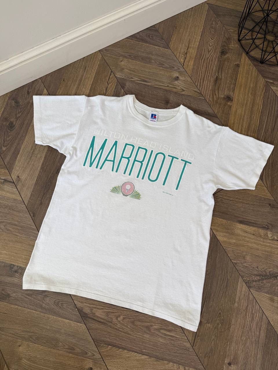 Russell Athletic Vintage Russell Hilton Head Island Marriott T-Shirt Size US L / EU 52-54 / 3 - 9 Thumbnail