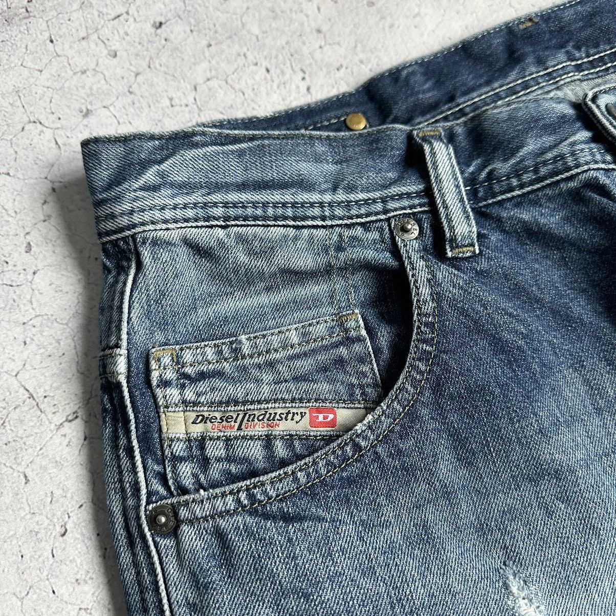 Diesel × Japanese Brand × Vintage VINTAGE DIESEL Y2K DISTRESSED DENIM JEANS PANTS 30x34 Size US 30 / EU 46 - 8 Thumbnail