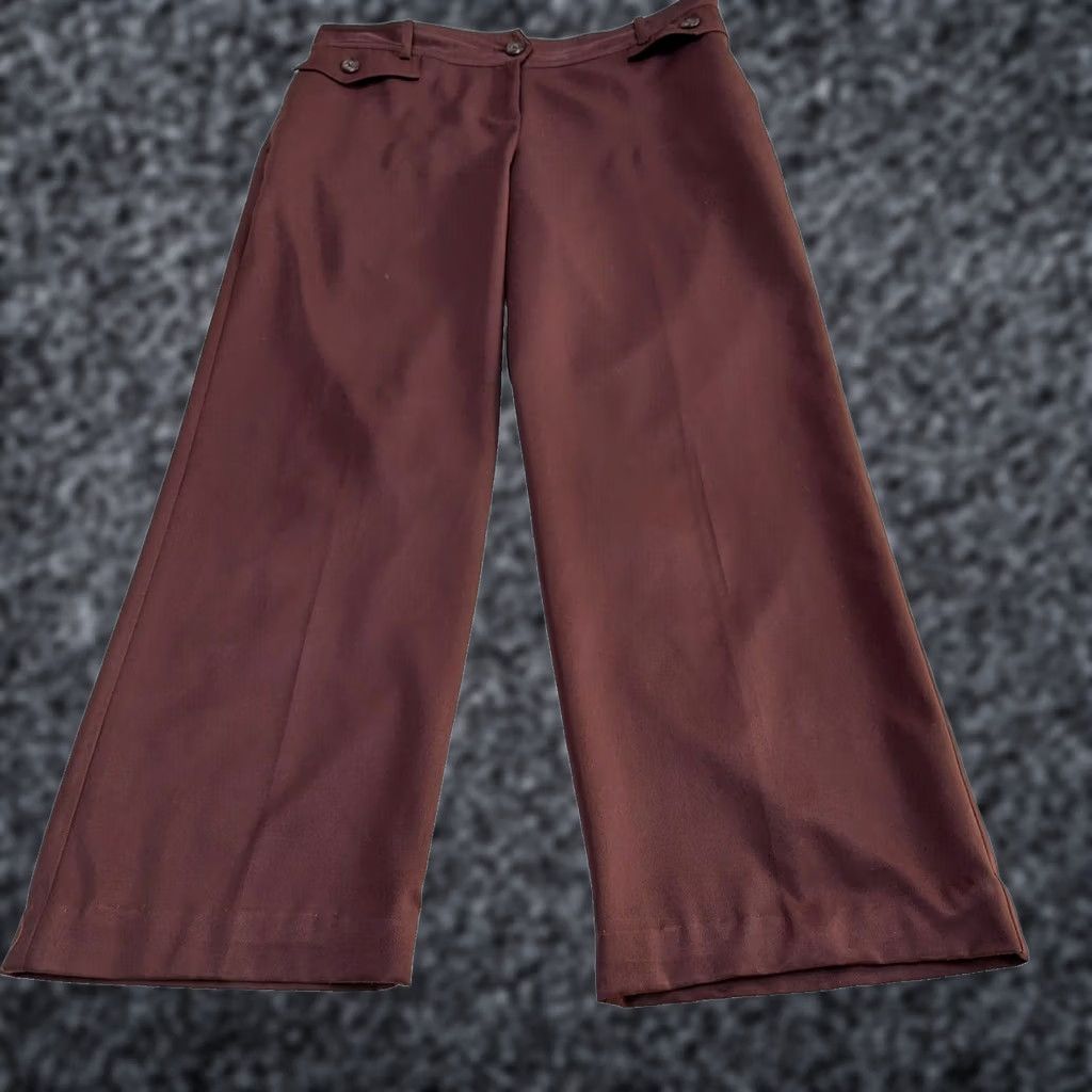 Izod IZOD Womens Golf Pants Size 8 Stretch Straight Leg Cropped Ankle Brown Size 30" / US 8 / IT 44 - 1 Thumbnail