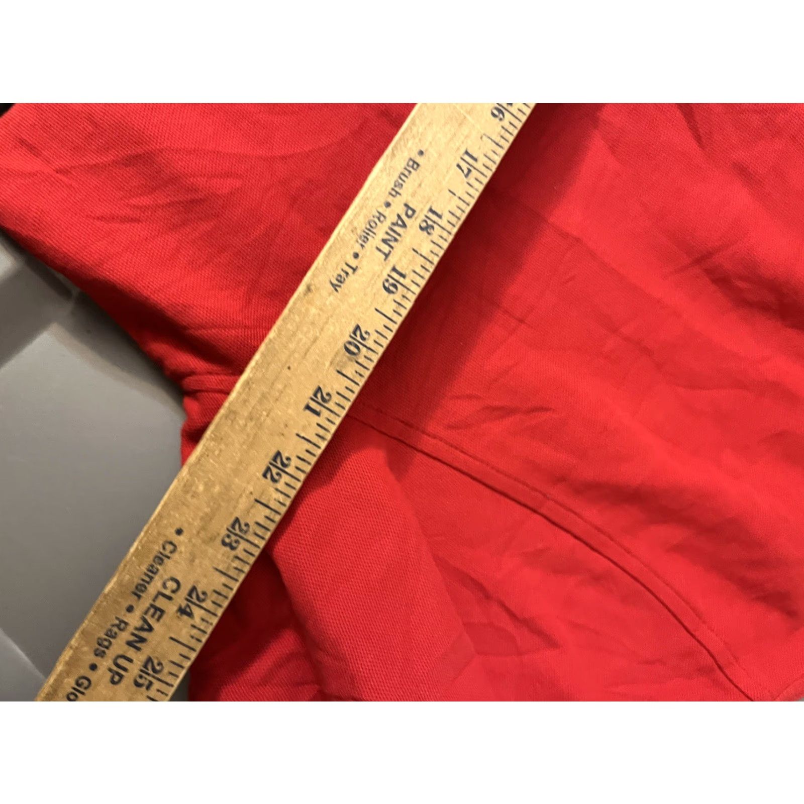 Jos. A. Bank Jos. A. Bank Traveler Polo Shirt Spandex Blend Red XL Men’s Polo Shirt Golf Travel Casual Short Sleeve Solid Cotton Blend Button Collar Mens XL Red Size US XL / EU 56 / 4 - 5 Thumbnail