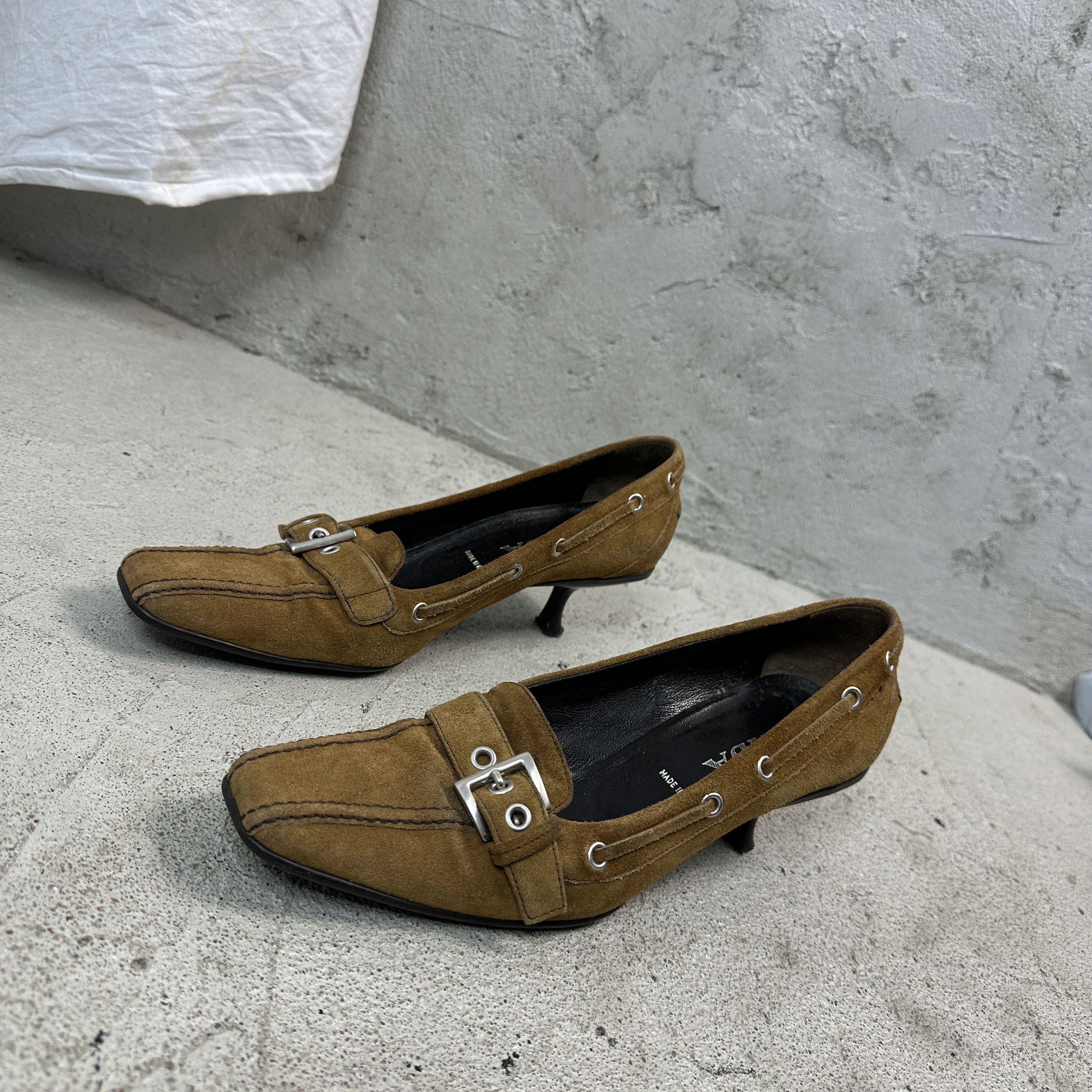 Prada × Vintage Vintage Leather Y2K Avant Garde Archive Prada Kitten Heels Size US 7.5 / IT 37.5 - 4 Thumbnail