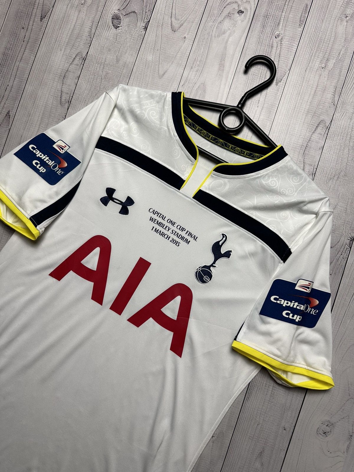 Under Armour × Vintage Vintage Tottenham Spurs soccer jersey Final Capital one cup Size US M / EU 48-50 / 2 - 3 Thumbnail