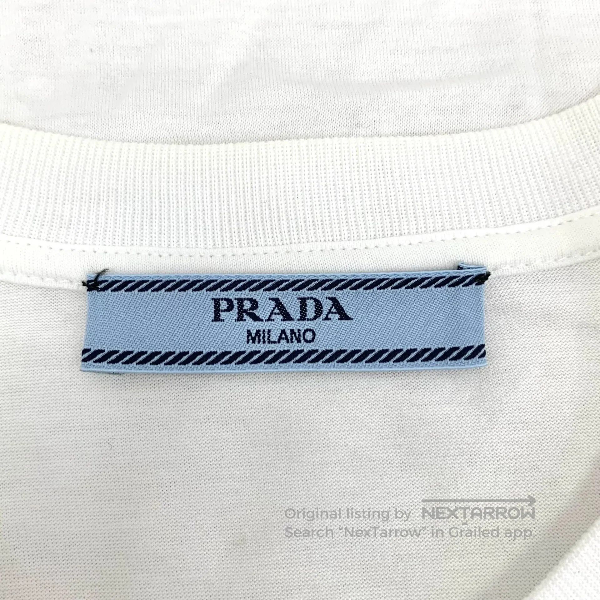 Prada Prada White logo triangle label pocket round neck cotton s Size US S / EU 44-46 / 1 - 6 Thumbnail