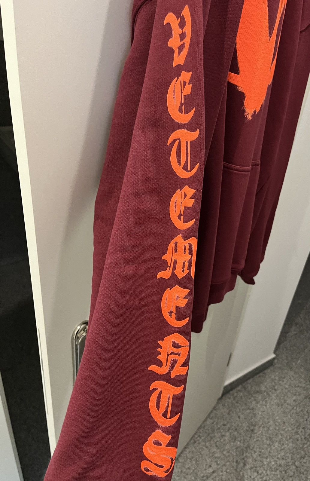 Vetements Vetements - Anarchy Hoodie Size US L / EU 52-54 / 3 - 3 Thumbnail