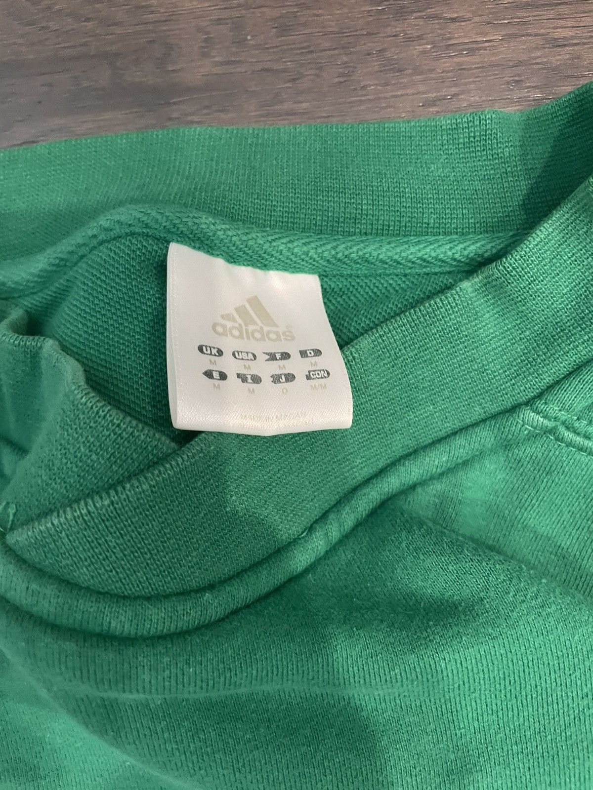 Adidas Vintage Adidas Crewneck Size US L / EU 52-54 / 3 - 3 Thumbnail