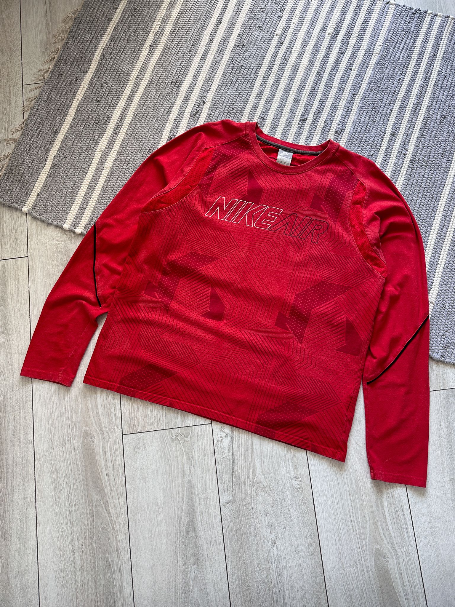Nike Vintage Y2K Nike Longsleeve Tee Shirt Size US XL / EU 56 / 4 - 1 Thumbnail