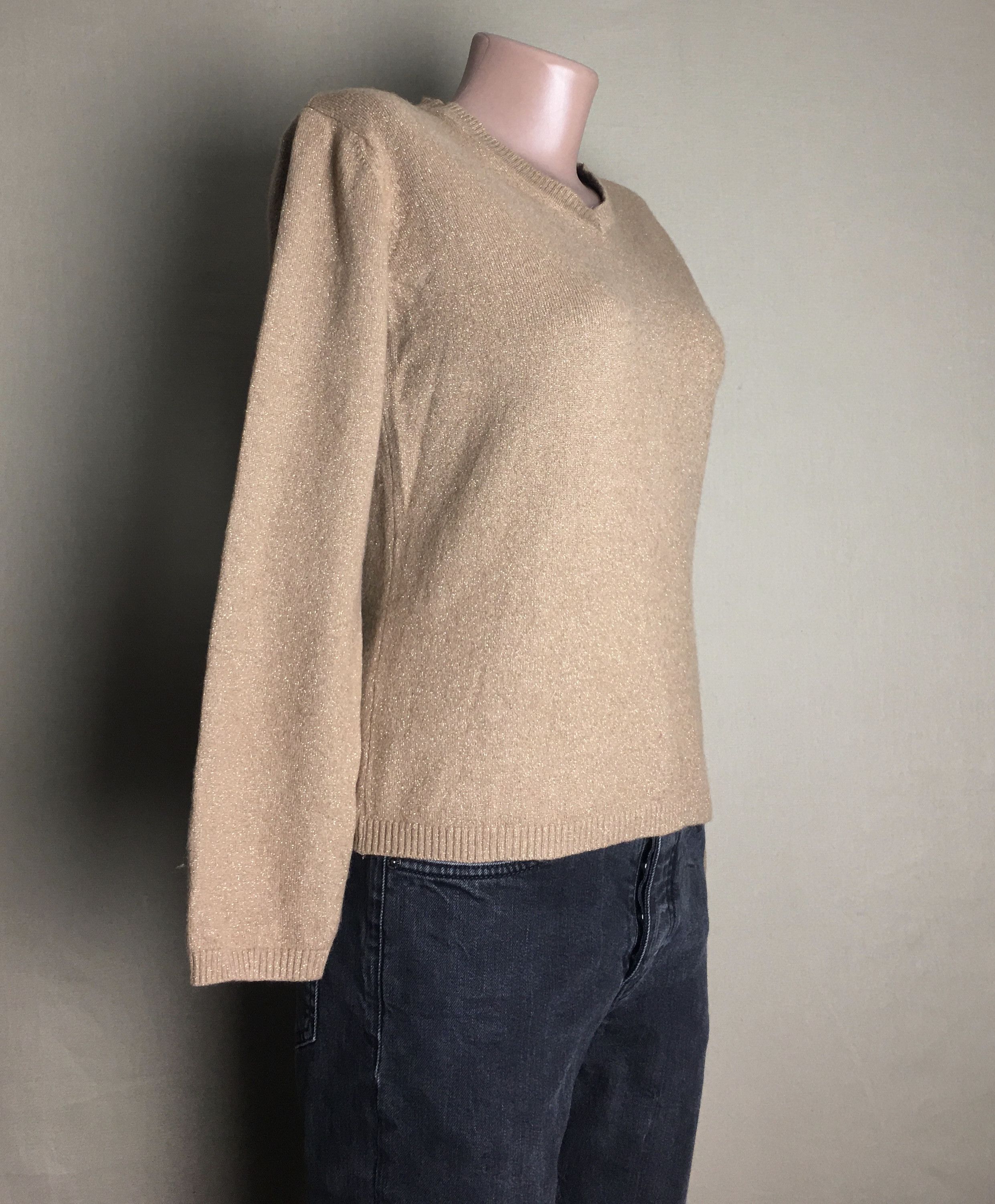 Roberto Cavalli Roberto Cavalli Class Gold V-Neck Sweater Size S / US 4 / IT 40 - 2 Thumbnail