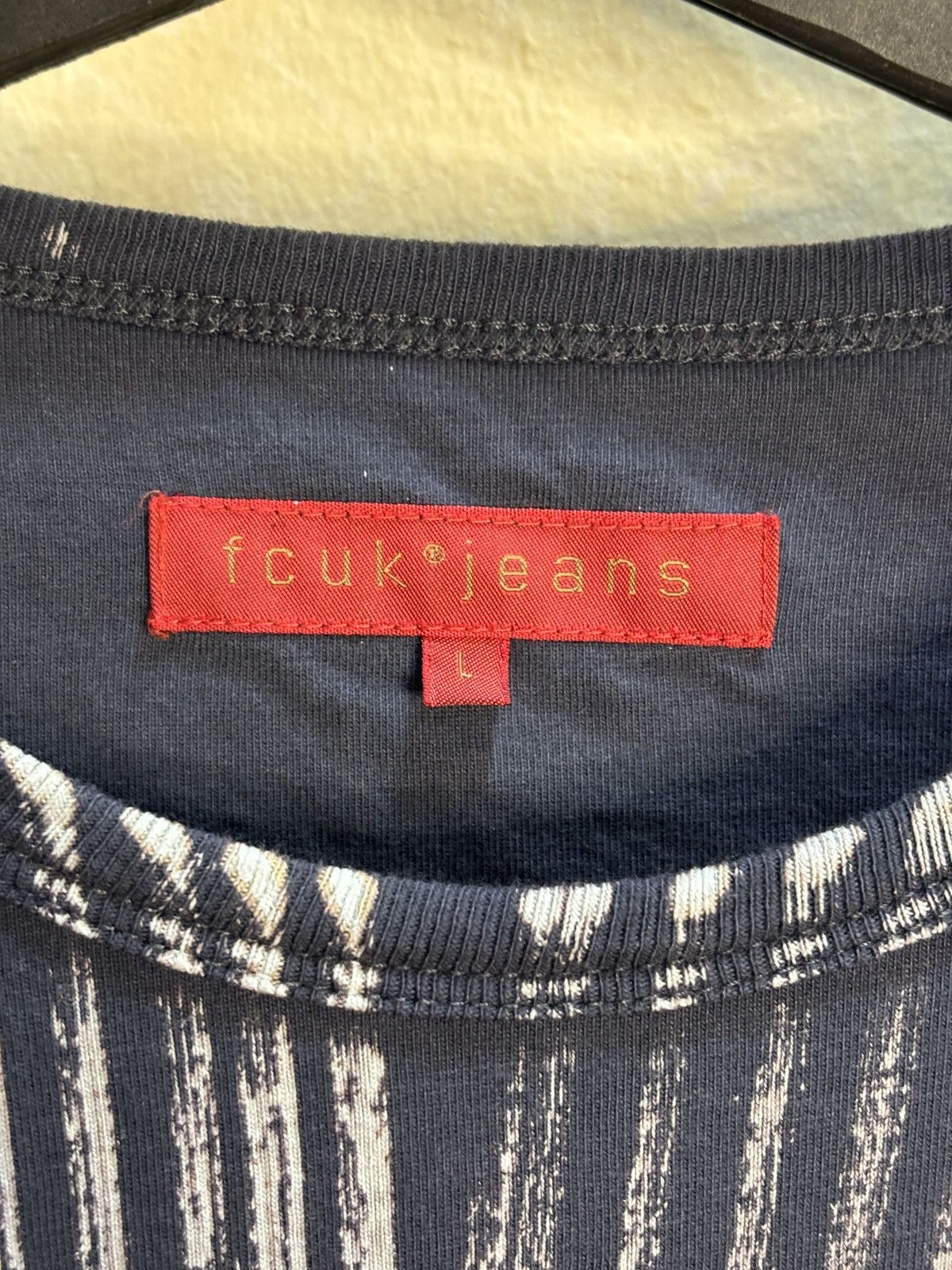 French Connection Vintage Fcuk jeans Longsleeve Tshirt Super Rare Size US L / EU 52-54 / 3 - 3 Thumbnail