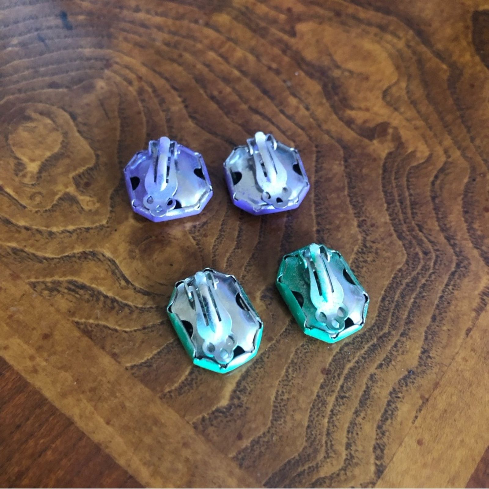 Vintage Vintage set of two pairs painted metal clip on earrings Size ONE SIZE - 7 Thumbnail