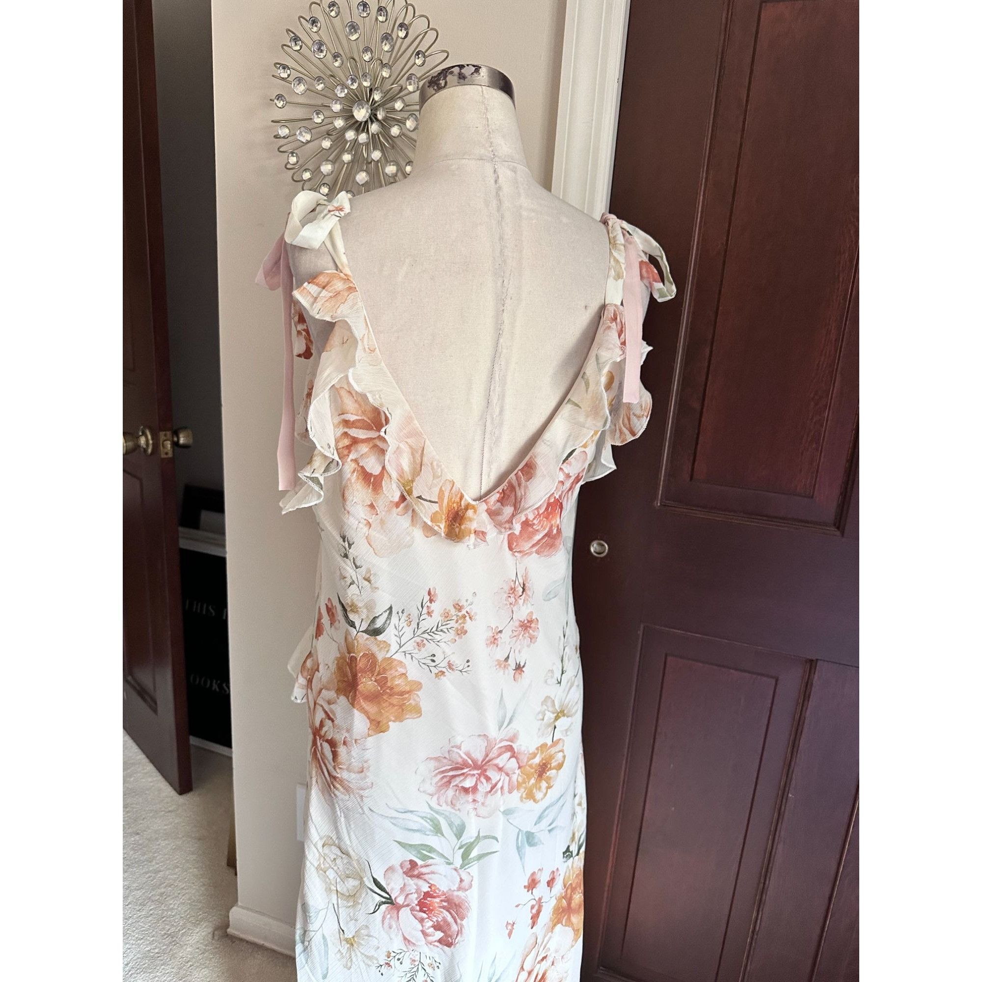 Christian Lacroix NWT Christian Lacroix Floral Long Ruffle Dress Sz M Size M / US 6-8 / IT 42-44 - 6 Thumbnail