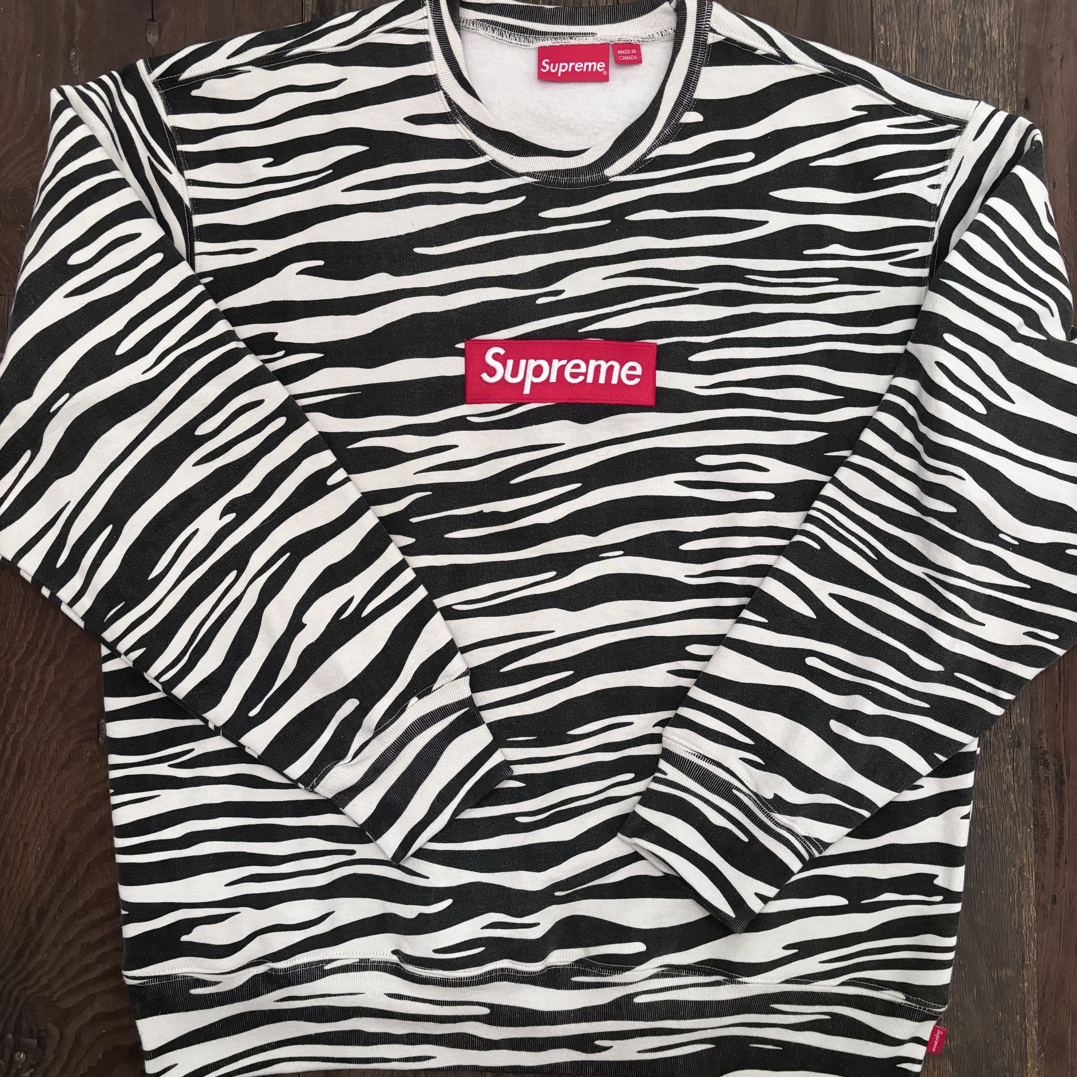最終値下げ！Supreme Box LogoCrewneckZebra 最終値下げ！Supreme Box LogoCrewneckZebra - メルカリ