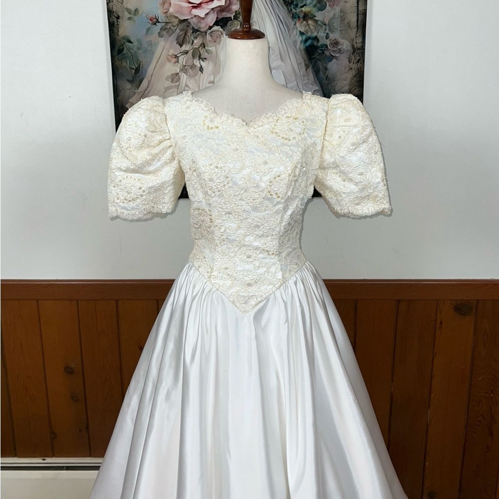 Vintage Beautiful Vintage 1980s/90s Wedding Gown! Size L / US 10 / IT 46 - 3 Thumbnail