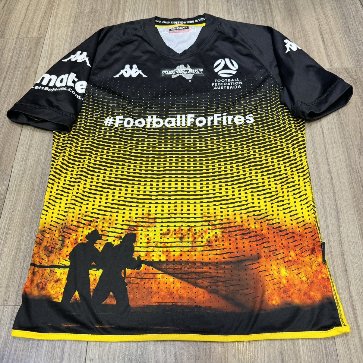 Kappa Football for fires 2020 special jersey Size US L / EU 52-54 / 3 - 1 Thumbnail