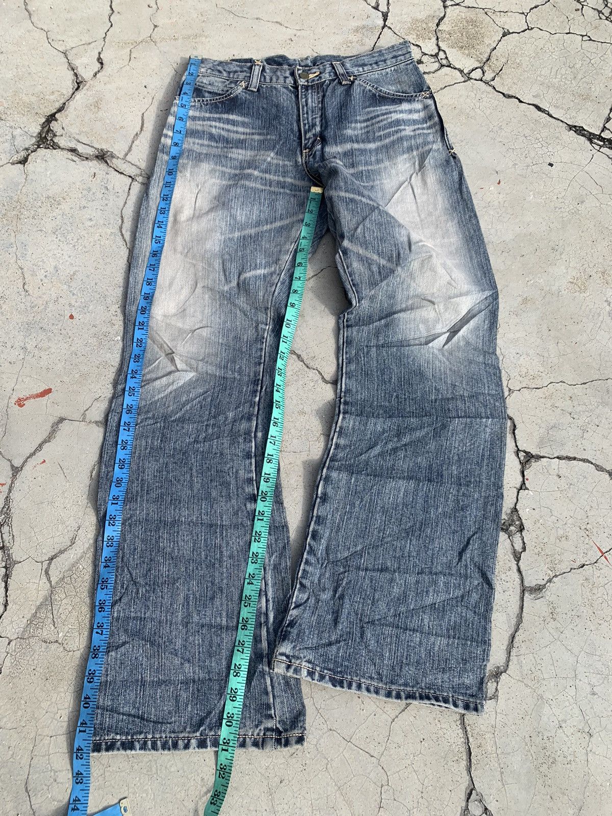 Lee Vintage 90s Flared Lee Faded Blue Jeans. Size US 31 - 7 Thumbnail