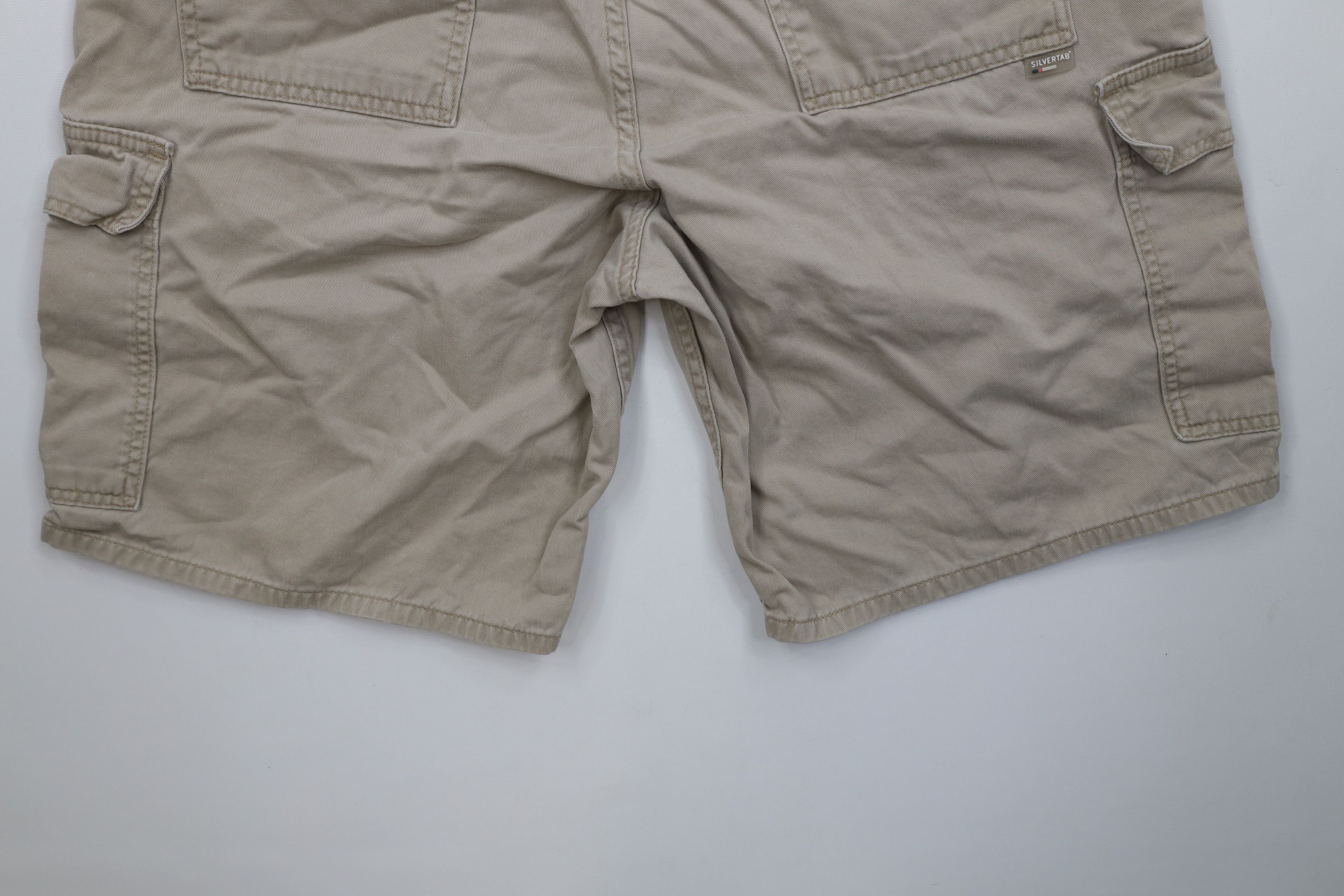 Levi's Vintage 90s Levis SilverTab Baggy Fit Cargo Shorts Beige Size US 34 / EU 50 - 14 Thumbnail