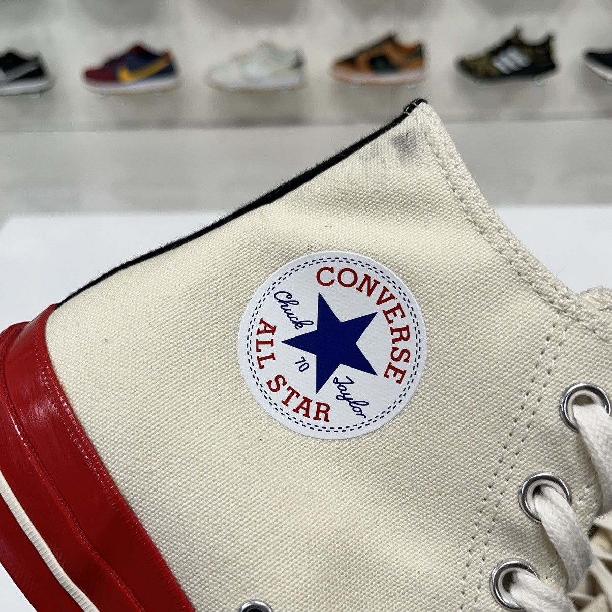Comme des Garcons × Converse Converse Chuck Taylor All Star 70 Hi x CDG Play Red Midsole Size US 9 / EU 42 - 12 Thumbnail