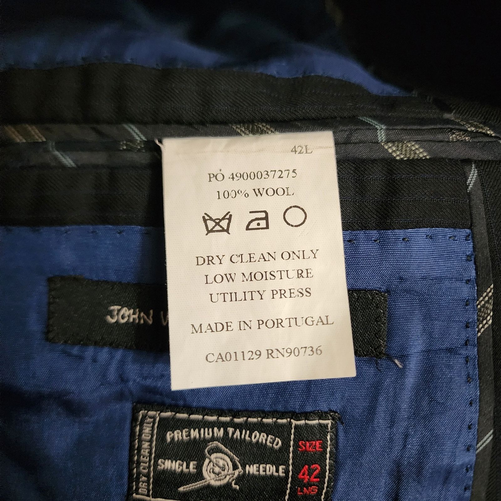 John Varvatos John Varvatos Men's 42L Wool Navy Jacket RN 90736 Size 42L - 6 Thumbnail