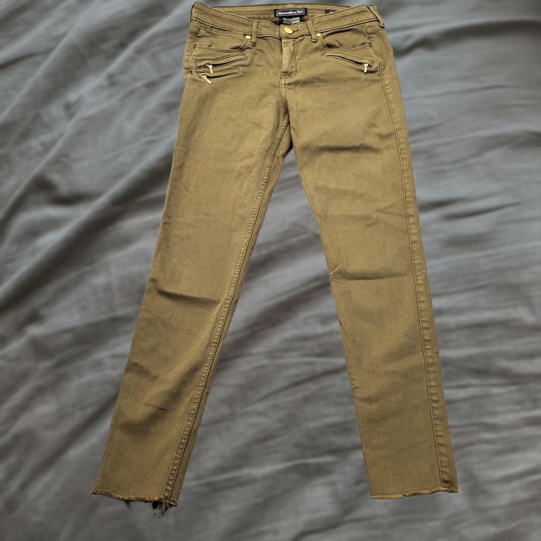 Abercrombie & Fitch Abercrombie & Fitch Signature Jeans Womens Size 27 Brown Dark Denim Skinny 27.5" Inseam Regular 28" Waist 36" Outseam Pre-owned Mens Womens Girls? Size 27" / US 4 / IT 40 - 1 Thumbnail
