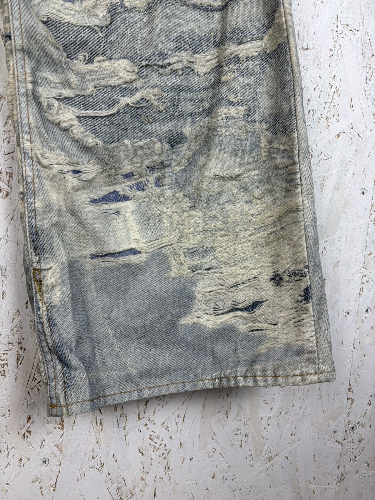 Acne Studios Acne Studios SS24 Digital Distressed Printed Jeans Size 25" / US 0 / IT 36 - 4 Thumbnail