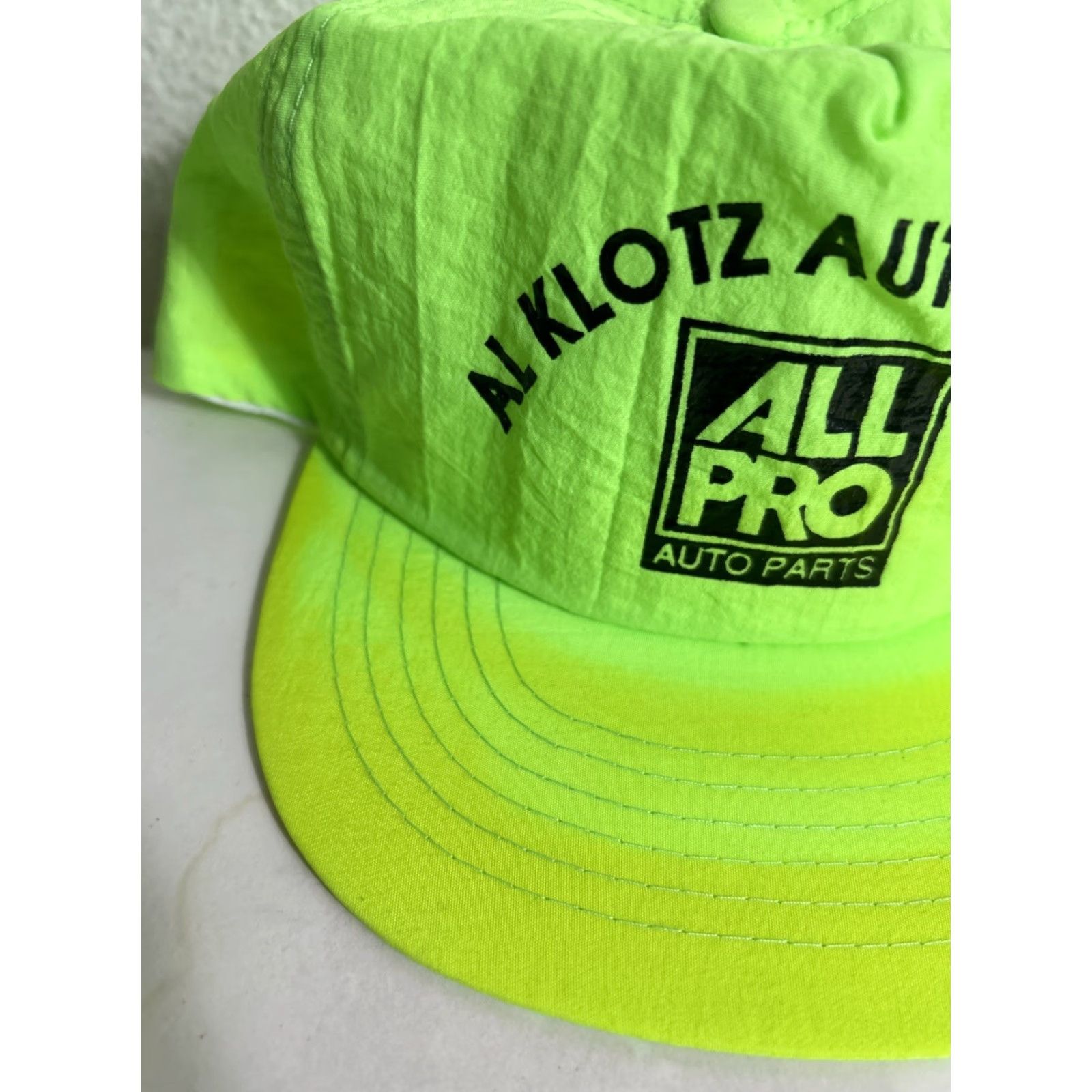 Vintage VINTAGE Maydole SnapBack Hat Neon Green Adjustable One Size Men Sun Stained Green Hat Size ONE SIZE - 3 Thumbnail