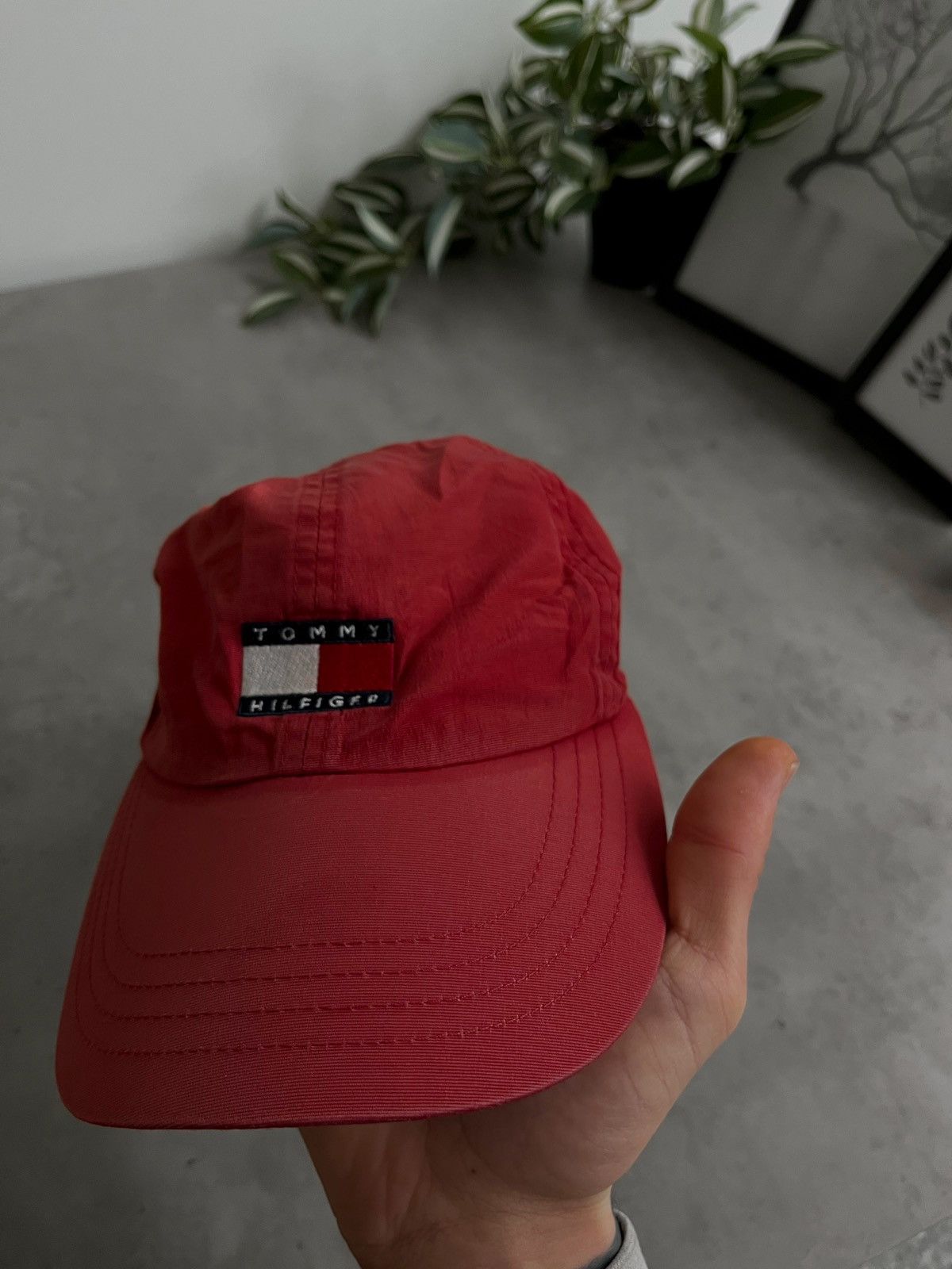 Tommy Hilfiger × Vintage VINTAGE TOMMY HILFIGER NYLON BASEBALL CAP Size ONE SIZE - 2 Thumbnail