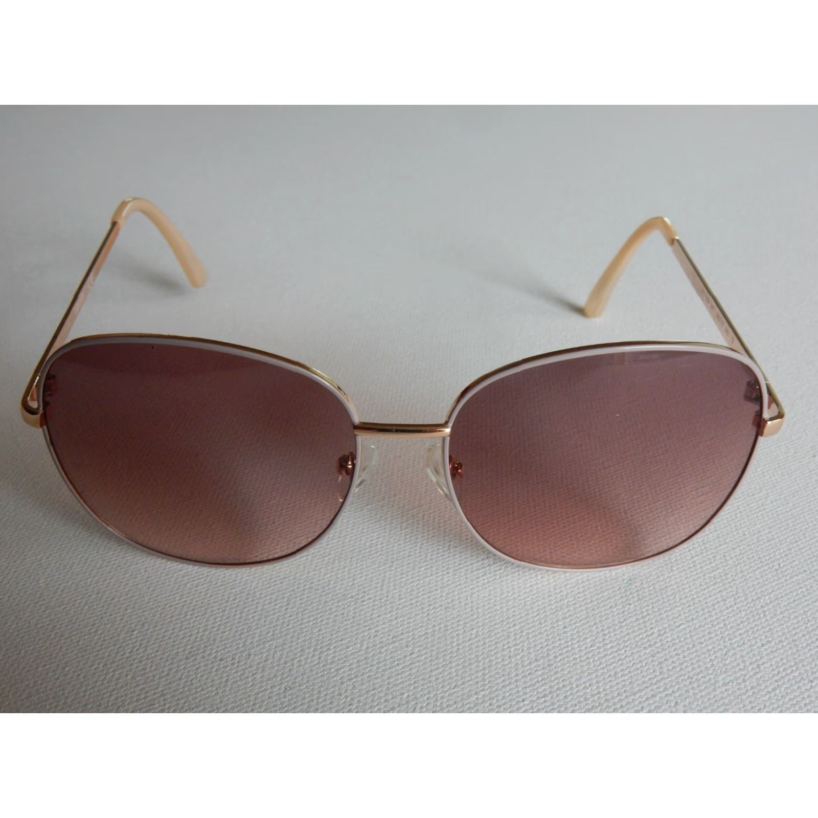 Kenneth Cole VINTAGE Kenneth Cole Sunglasses Women Gold Small Scratched Lenses 80s Size ONE SIZE - 2 Thumbnail