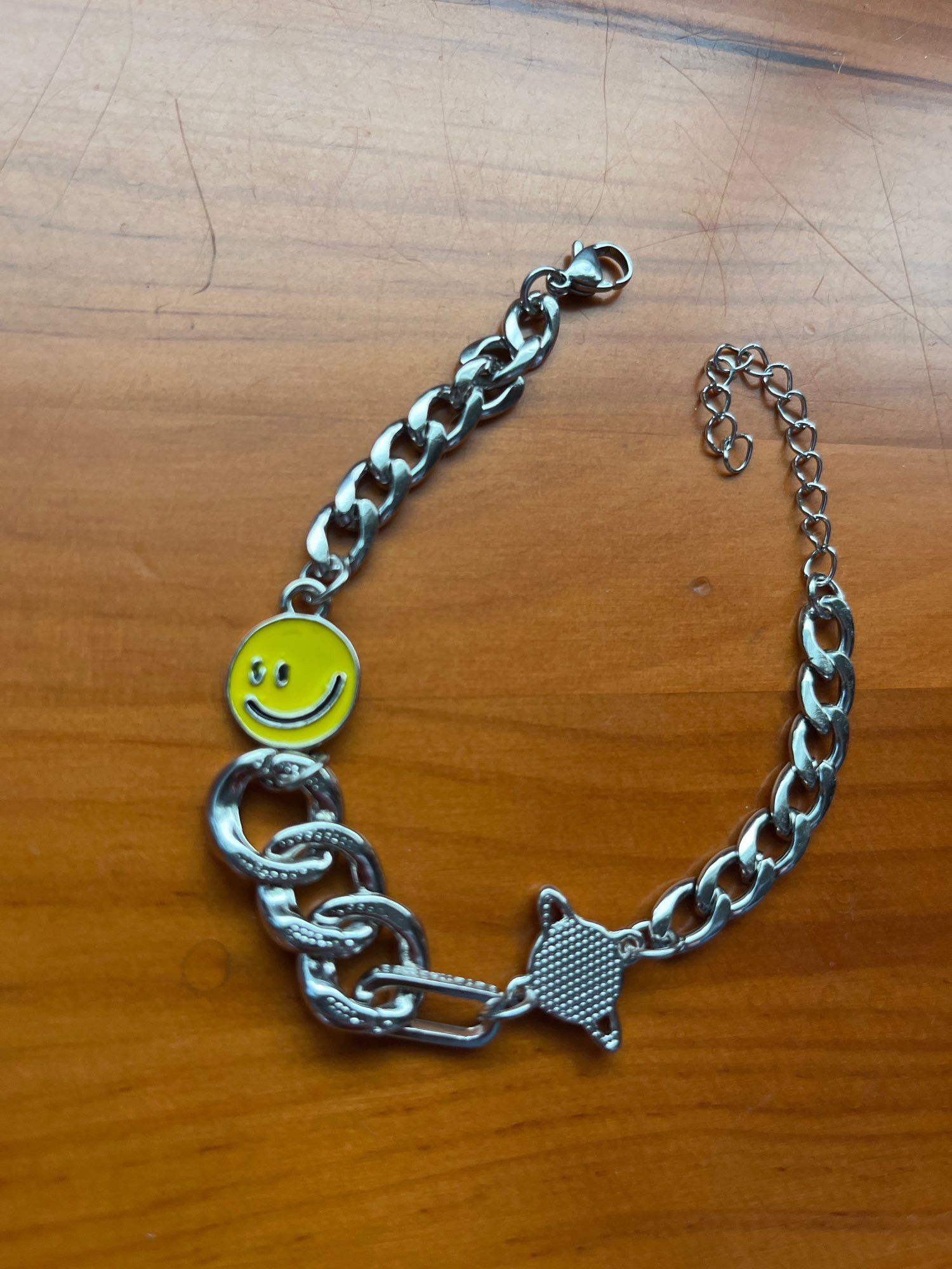 Vintage Retro Smile Face Link Chain Bracelet Size ONE SIZE - 1 Thumbnail