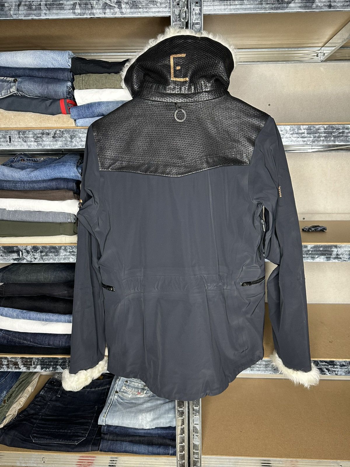 Helly Hansen Embla by Helly Hansen Ski Jacket Faux Fur Trim Size M / US 6-8 / IT 42-44 - 2 Thumbnail