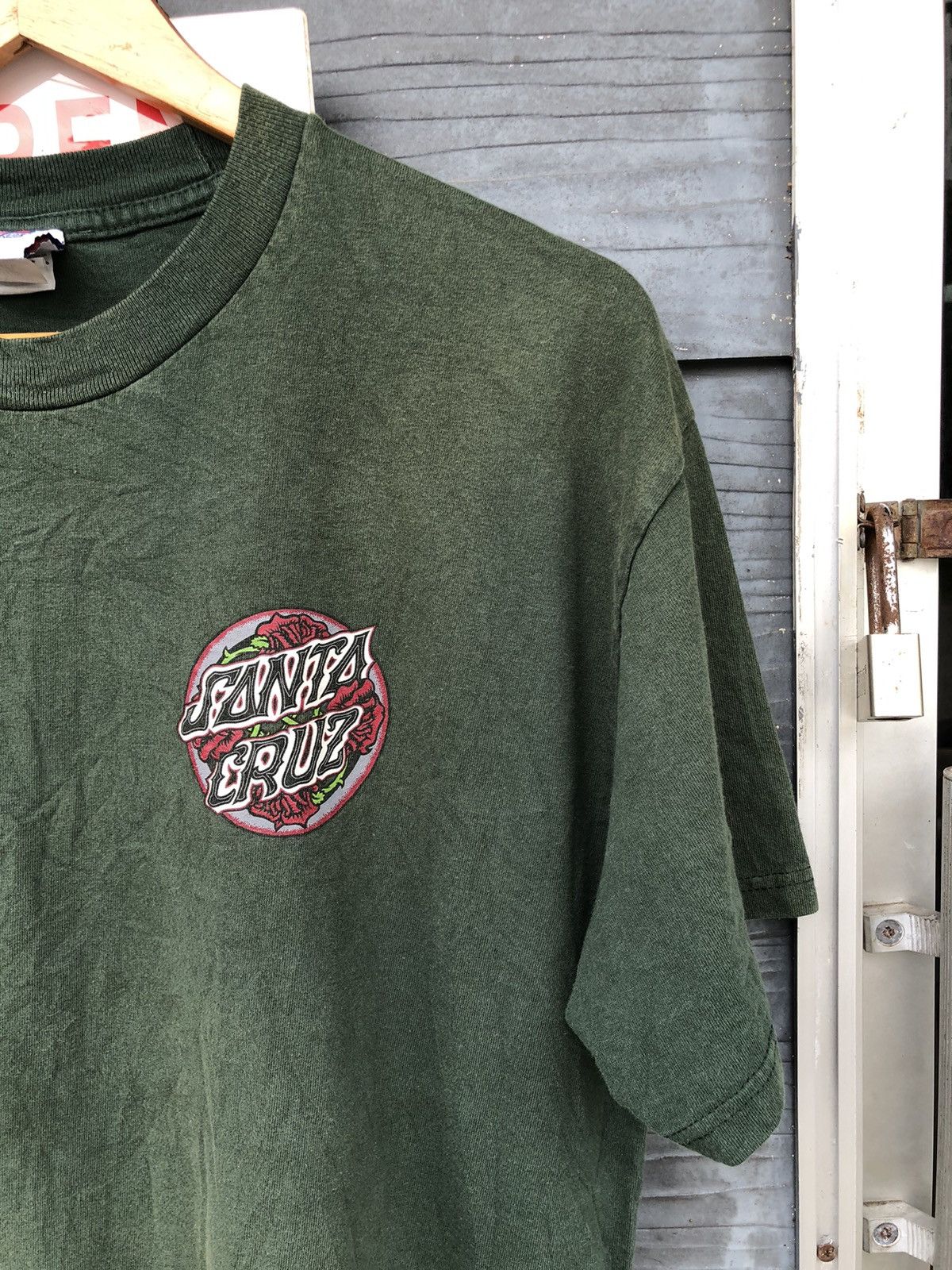 Santa Cruz Skateboards × Vintage 🔥Vintage 90s🔥Santa Cruz Skateboarding Tshirt Size US L / EU 52-54 / 3 - 7 Thumbnail