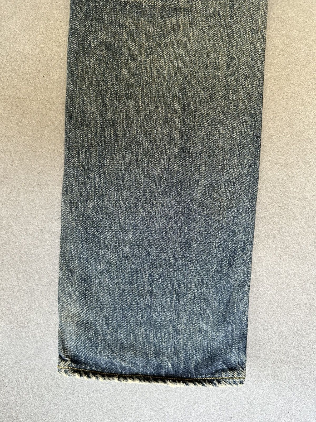 Japanese Brand Rodeo Crowns Japan Blue Faded Distressed Denim Size US 31 - 13 Thumbnail
