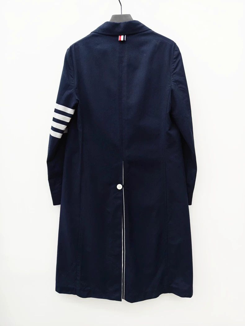 Thom Browne Thom Browne White mother-of-white button navy blue four-str Size S / US 4 / IT 40 - 2 Thumbnail