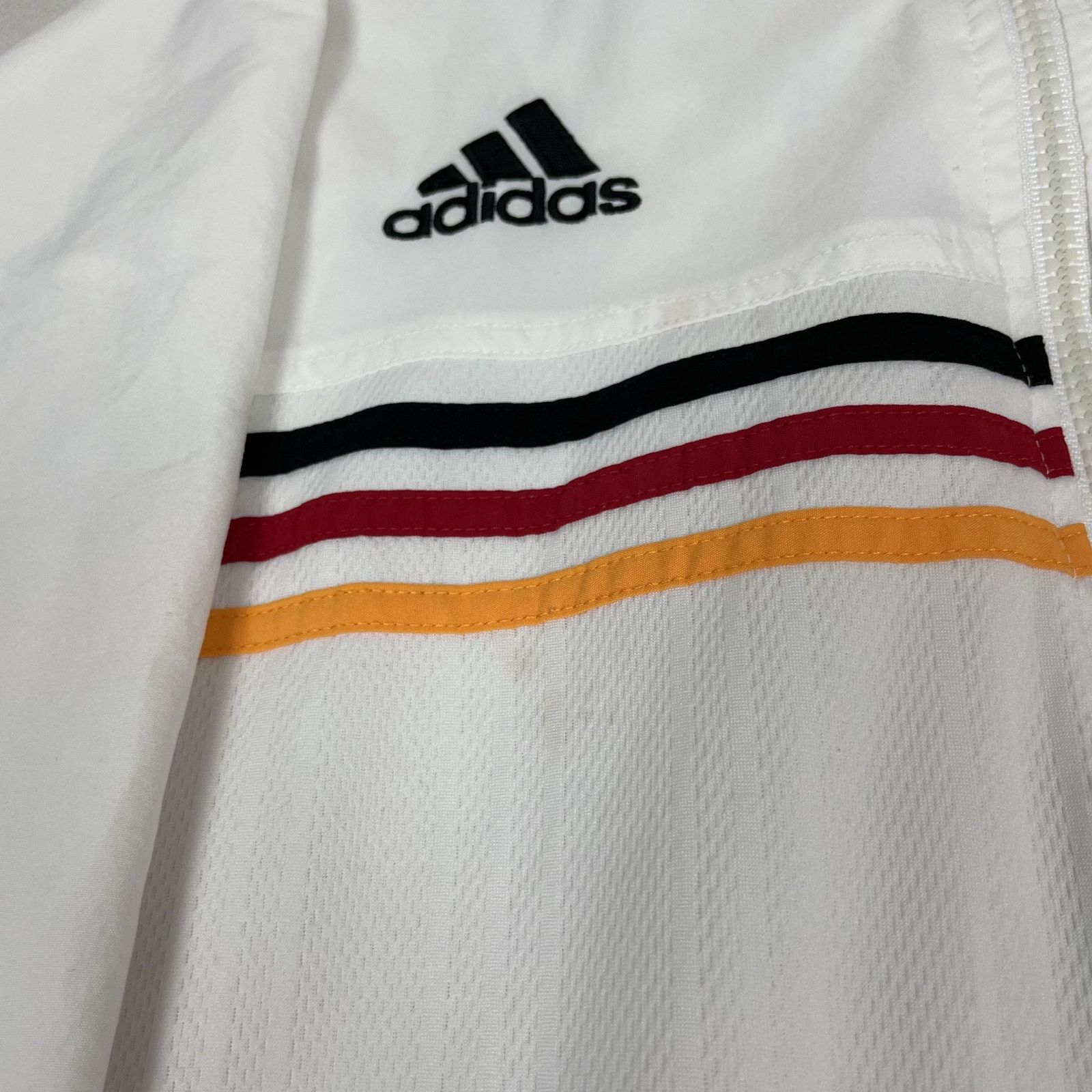 Adidas × Vintage Adidas Men's White German Deutscher Fussball Bund Jacket XL Size US XL / EU 56 / 4 - 3 Thumbnail