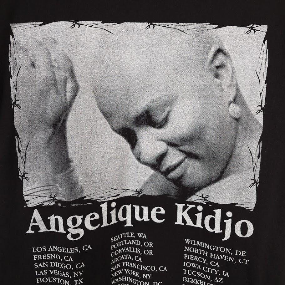 Vintage Vintage Angelique Kidjo Josh Groban T Shirt Mens Size Large Size US L / EU 52-54 / 3 - 5 Thumbnail
