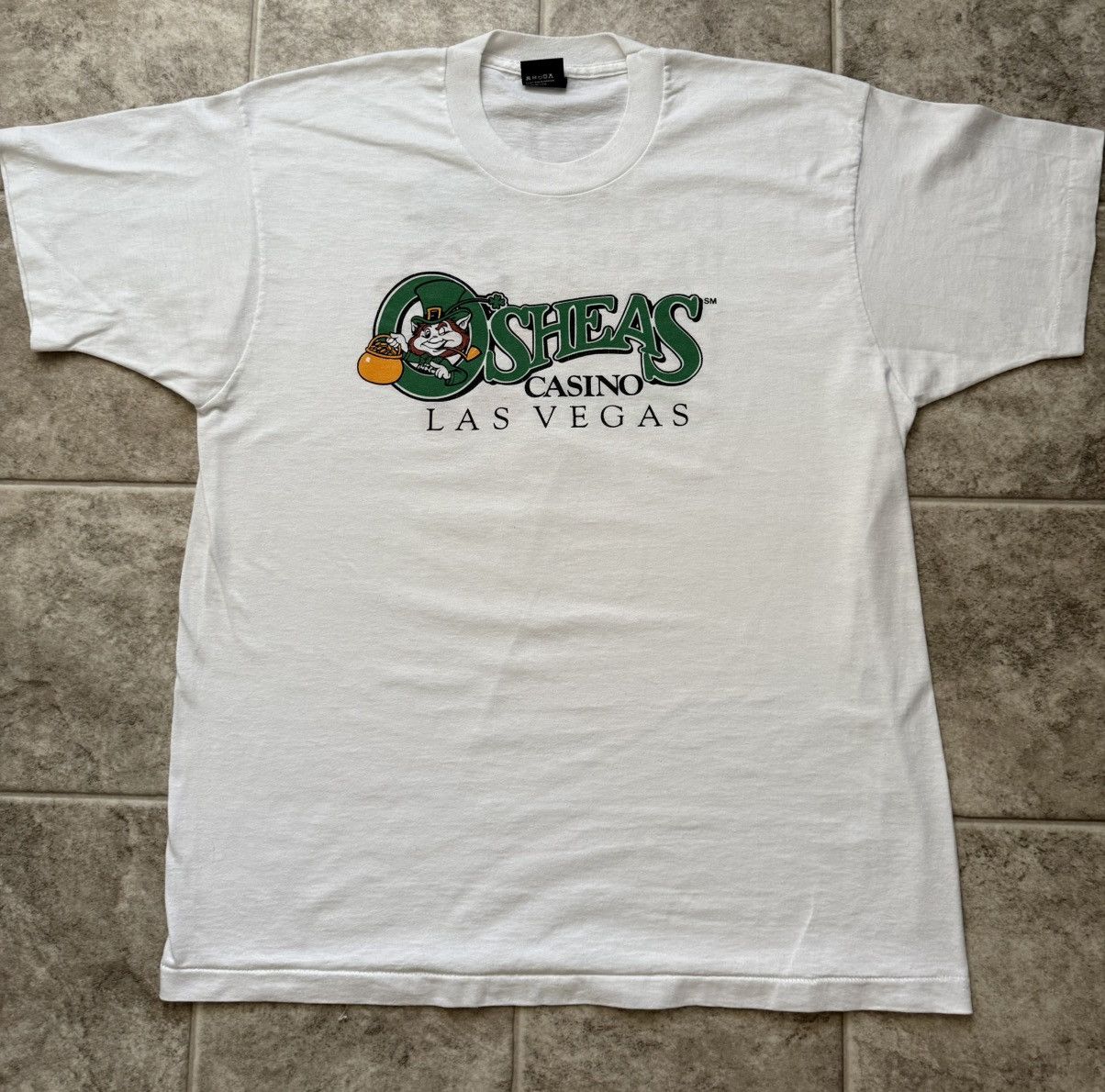 Vintage ‘Luck Of The Irish’ Las Vegas Lucky T-Shirt Size US L / EU 52-54 / 3 - 1 Thumbnail