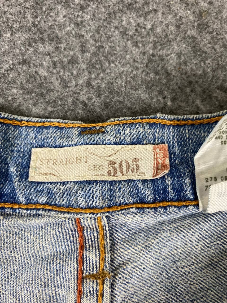 Levi's vintage levis 505 straight leg distressed denim Size US 31 - 14 Thumbnail