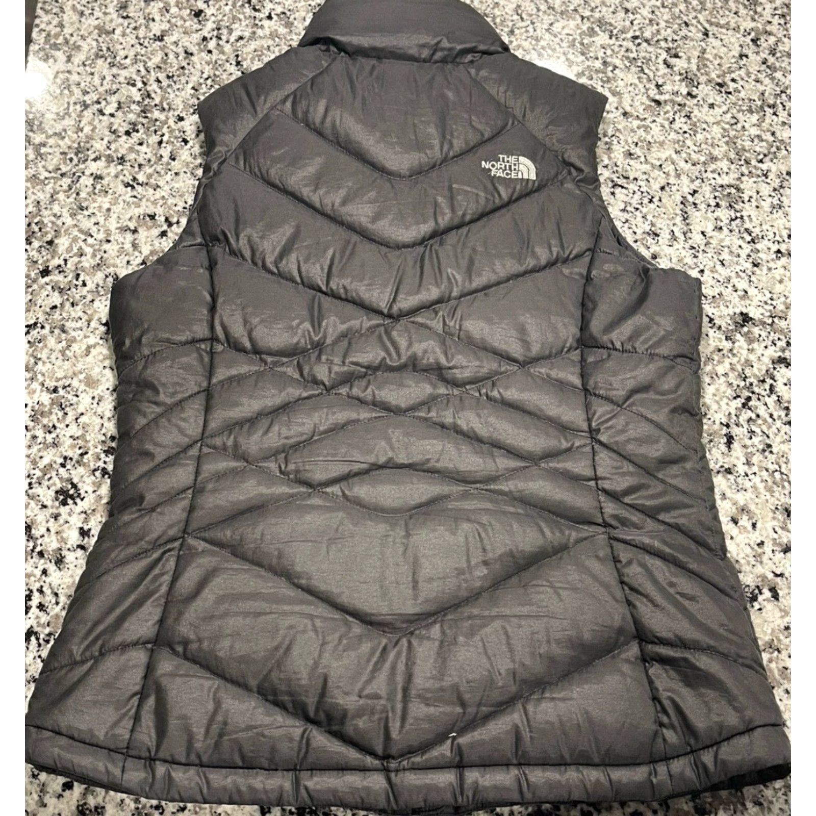 The North Face The North Face Vest Medium Gray 550 Down Filled Puffer Womens Size M / US 6-8 / IT 42-44 - 5 Thumbnail