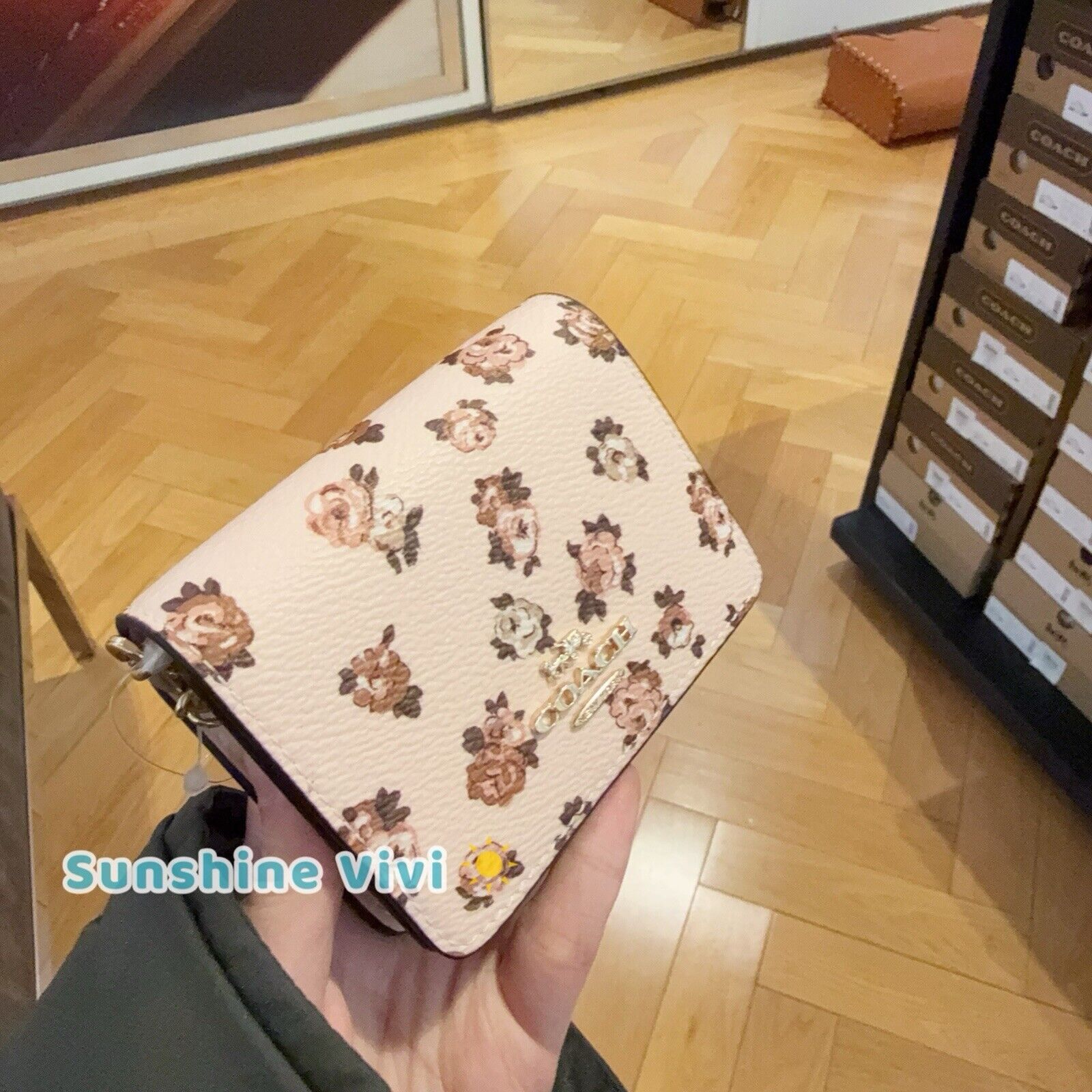 Coach NWT Coach CZ022 Mini Leather Wallet Chain Blush Pink Roses Size ONE SIZE - 2 Thumbnail