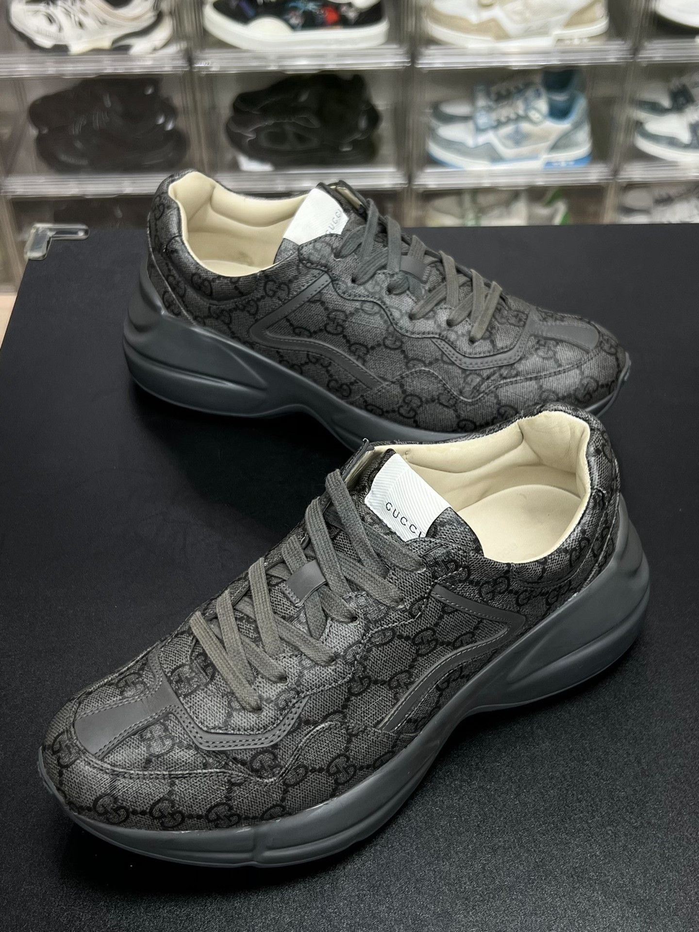Gucci Gucci Retro Gray Lowtop Sneakers 8.5 Men Size US 8.5 / EU 41-42 - 1 Thumbnail
