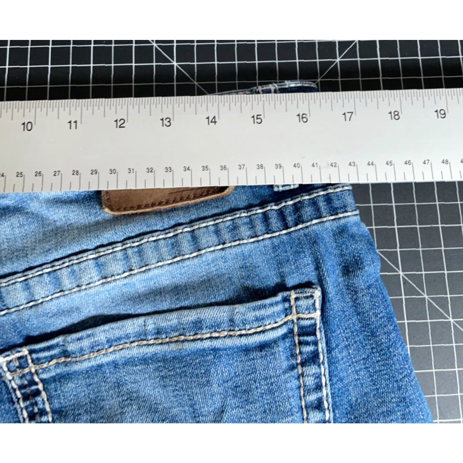 Vintage VINTAGE Buckle Bke Tyler Jeans Straight 33x30 Blue Denim Mid Rise 90s Hipster Grunge Mens Size US 33 - 5 Thumbnail