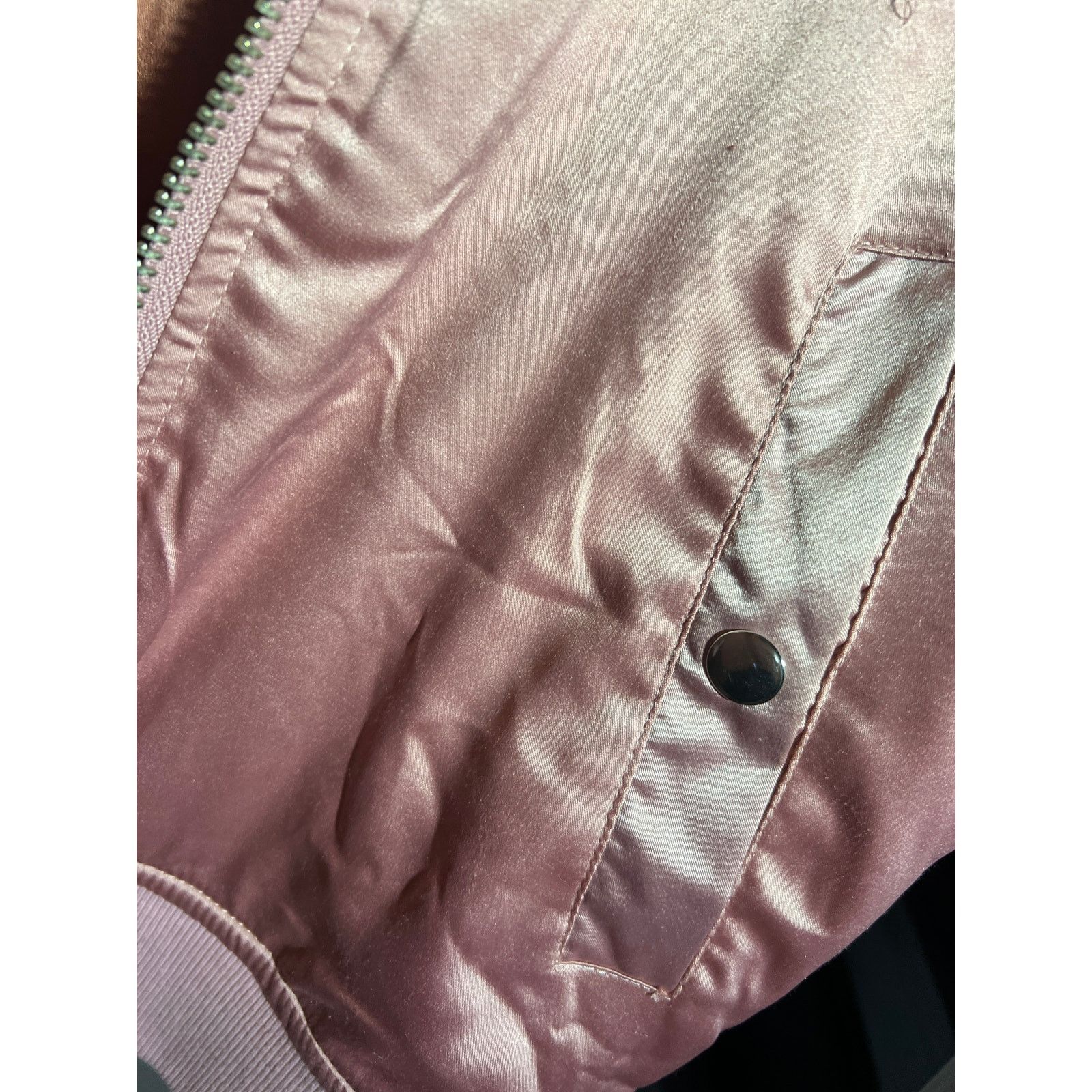 UNIF Unif X Urban Outfitters Pink Satin Bomber Jacket Size S / US 4 / IT 40 - 6 Thumbnail