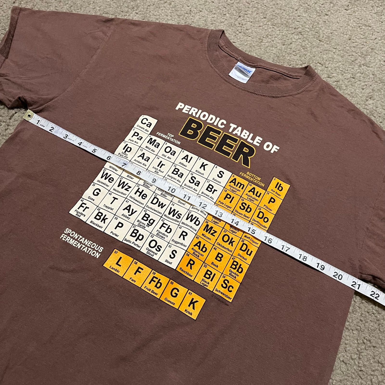 Gildan Brown Periodic Table of Beer ‘Scientific’ Graphic Shirt Lrg Size US L / EU 52-54 / 3 - 6 Thumbnail