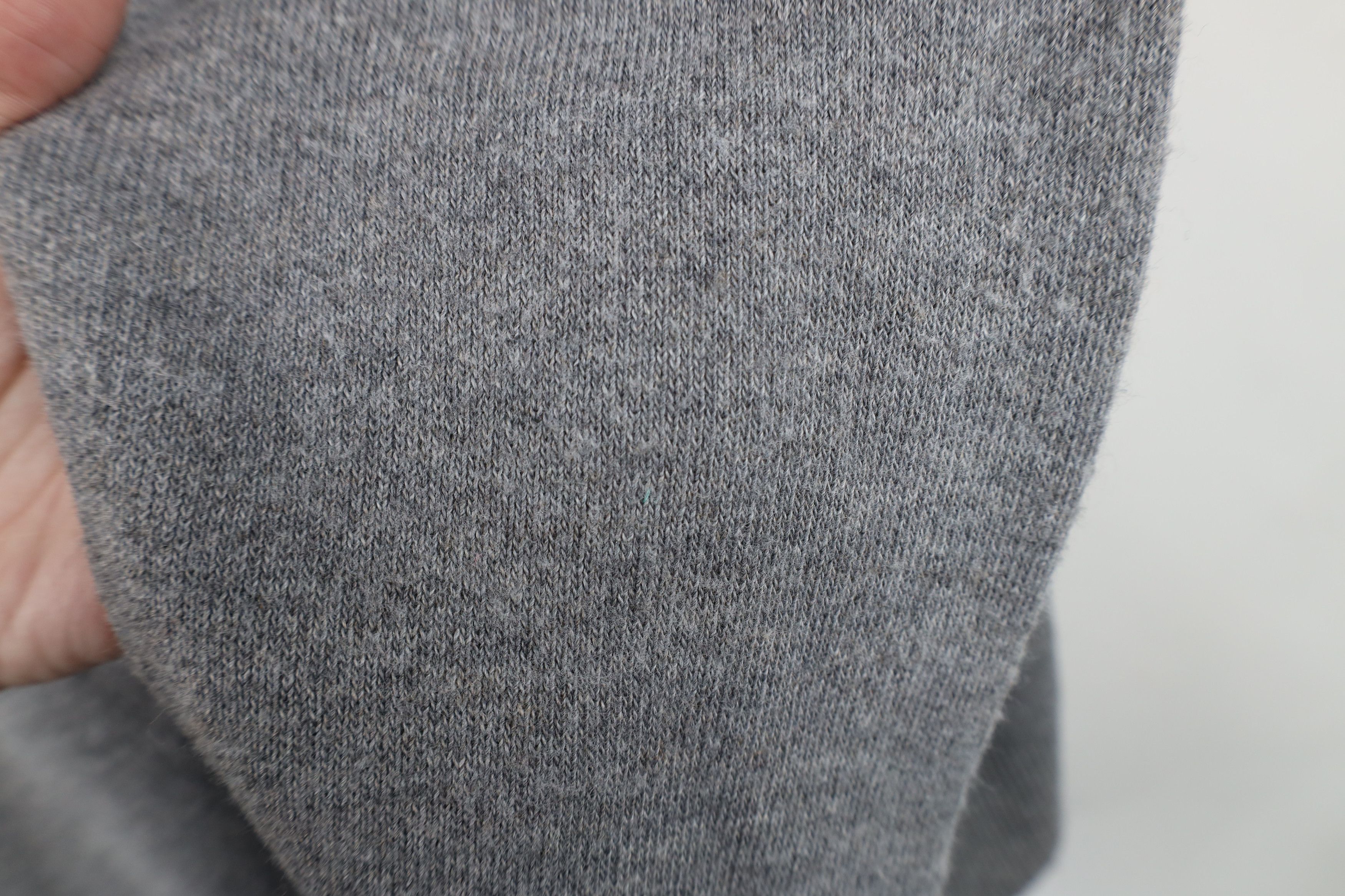 Vintage Vintage 70s Streetwear Knit V-Neck Sweater Heather Gray USA Size US L / EU 52-54 / 3 - 6 Thumbnail