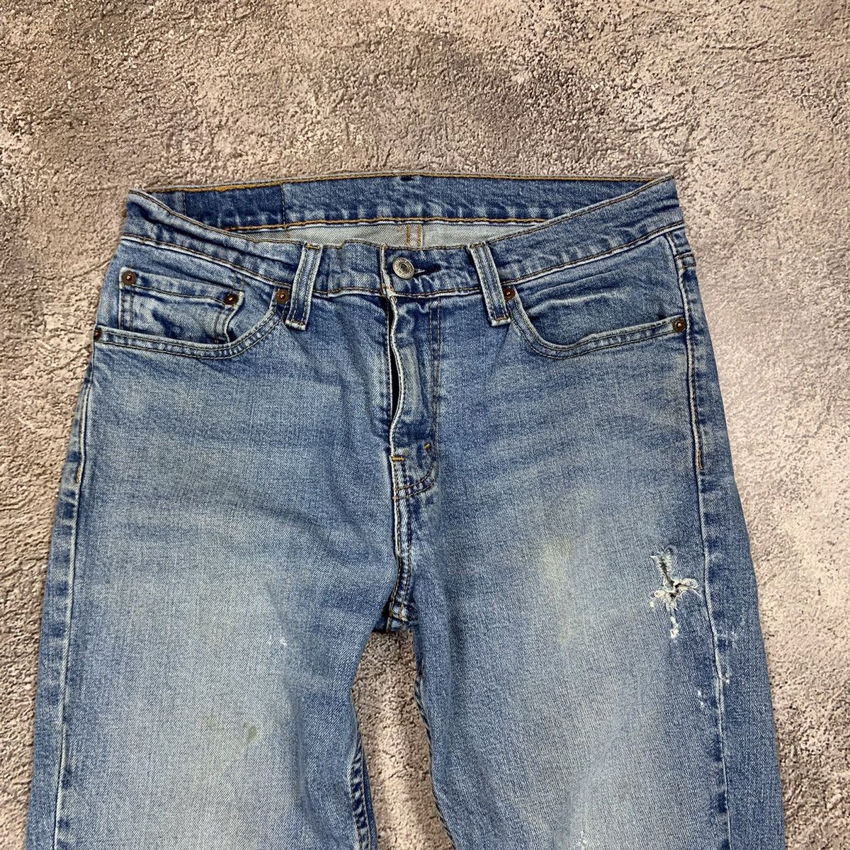 Vintage Vintage 90s Levis Faded Distressed Jeans Grunge Skate 32 Size US 32 / EU 48 - 4 Thumbnail